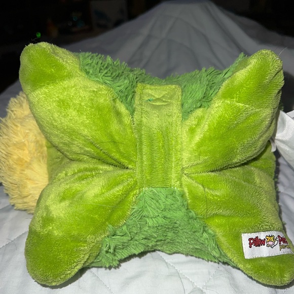 Pillow Pets Friendly Frog Stuffed Animal Plush Toy - Picture 5 of 7